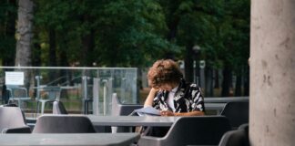 university student studying outdoors in vancouver