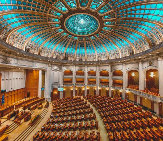 the interior of a large building with a dome