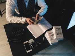 accountant counting money